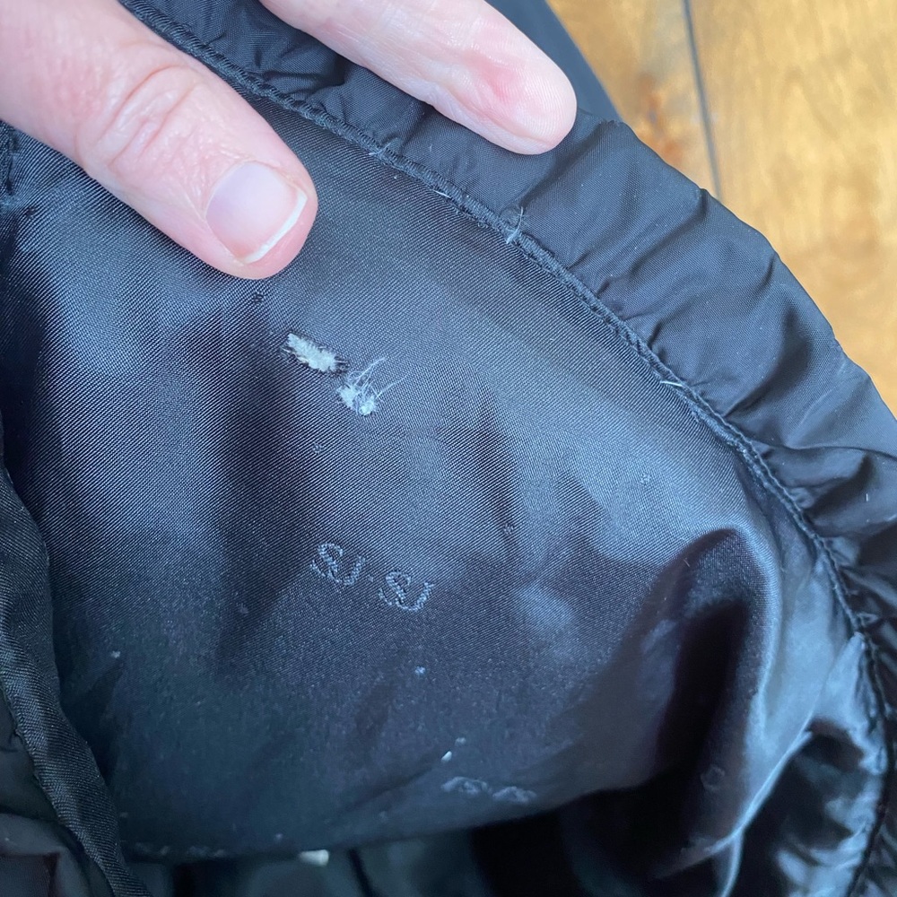 Women's Black Short Puffer Jacket with Stand Collar - Picture 7 of 9